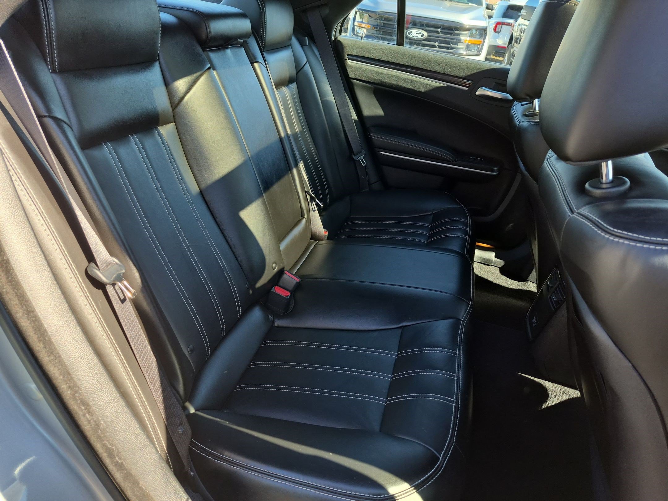 Used 2023 Chrysler 300 S RWD image 31