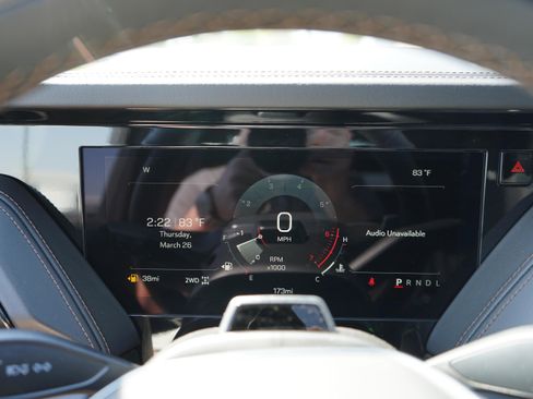 New 2026 GMC Yukon AT4 AWD/4WD image 12