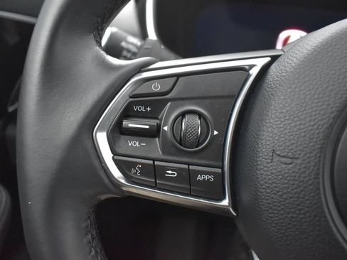 Used 2022 Acura MDX SH-AWD image 15