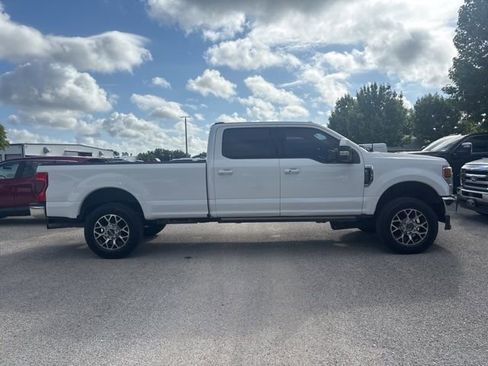 Used 2020 Ford F250 Lariat w/ Lariat Ultimate Package AWD/4WD image 4