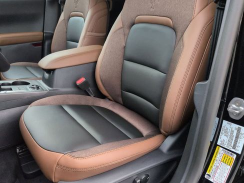 Used 2025 Ford Bronco Sport Outer Banks image 17