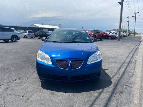 Used 2006 Pontiac G6 GTP w/ Premium Value Package FWD image 2