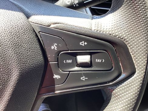 Used 2024 Chevrolet Trax LS FWD image 24