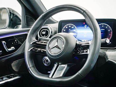 Used 2023 Mercedes-Benz C 300 4MATIC Sedan image 15