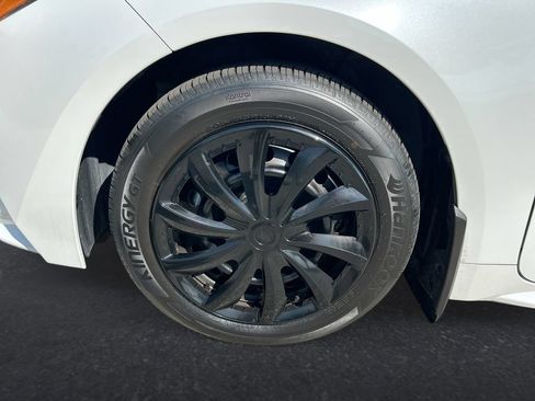 Certified 2026 Toyota Corolla LE FWD image 10