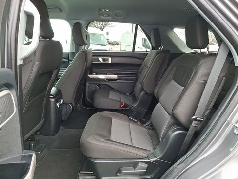 Certified 2022 Ford Explorer XLT AWD/4WD image 13