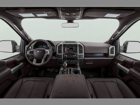 Used 2015 Ford F150 King Ranch w/ Equipment Group 601A Luxury AWD/4WD image 8