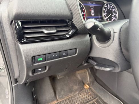 Used 2023 Nissan Sentra SV w/ All-Weather Package image 15