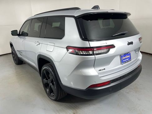 New 2025 Jeep Grand Cherokee L Laredo AWD/4WD image 6