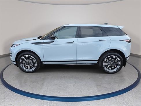 Used 2024 Land Rover Range Rover Evoque Dynamic SE image 9