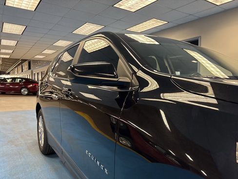 Used 2021 Chevrolet Equinox LT image 4