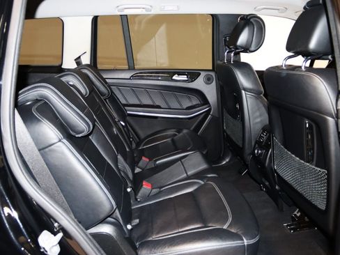 Used 2015 Mercedes-Benz GL 550 4MATIC image 63