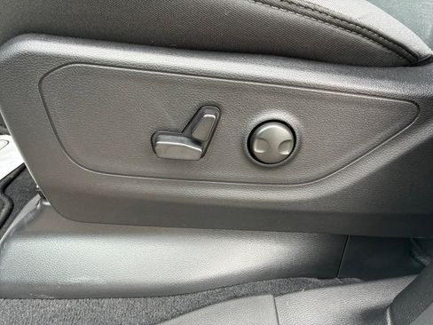 Used 2026 RAM 1500 Big Horn AWD/4WD image 15
