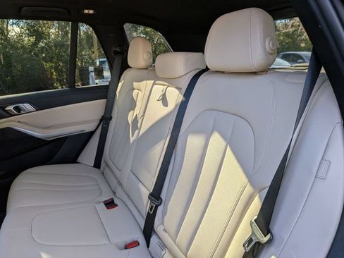 Used 2021 BMW X5 sDrive40i w/ Convenience Package RWD image 39