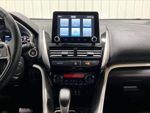Used 2024 Mitsubishi Eclipse Cross SE image 6
