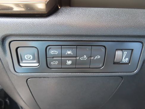 Used 2025 GMC Hummer EV 3X AWD/4WD image 41