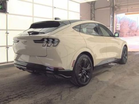 Used 2025 Ford Mustang Mach-E GT image 5