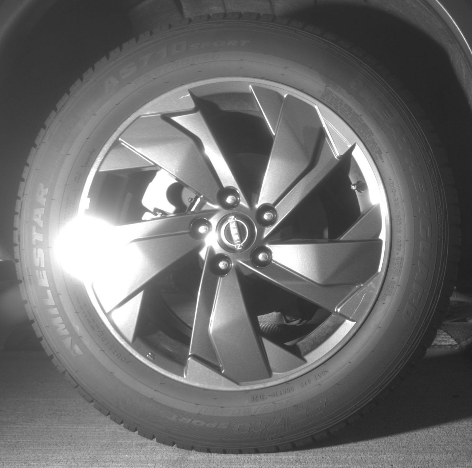 Used 2025 Nissan Rogue SV FWD image 15