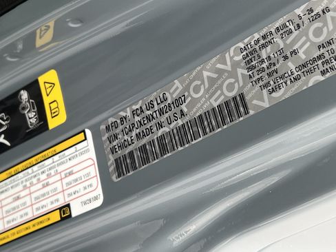 New 2026 Jeep Wrangler Unlimited Sahara AWD/4WD image 34