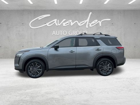 New 2026 Nissan Pathfinder SL image 13