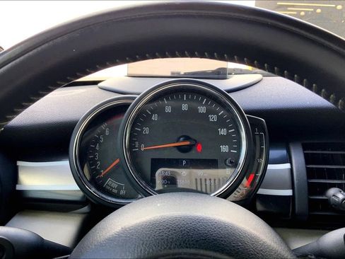 Used 2019 MINI Cooper S FWD image 16