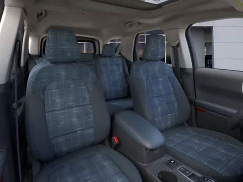 New 2025 Ford Bronco Sport Heritage w/ Convenience Package AWD/4WD image 9