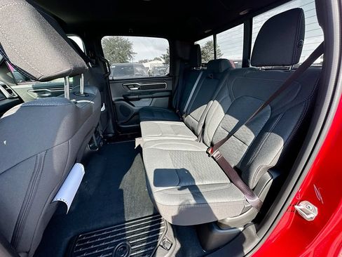 New 2026 RAM 1500 4x4 Crew Cab image 30
