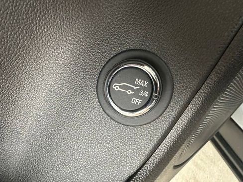 Used 2024 Chevrolet Blazer LT w/ Convenience Package FWD image 27