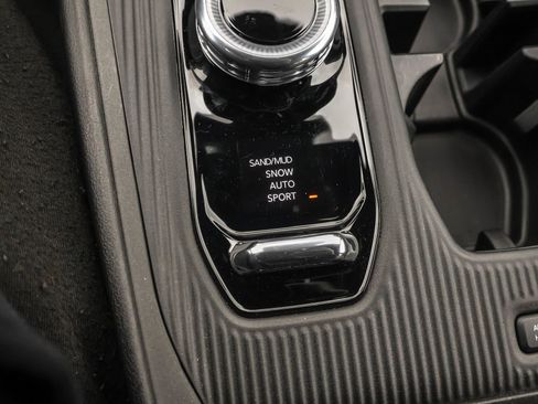 New 2026 Jeep Cherokee Laredo image 25