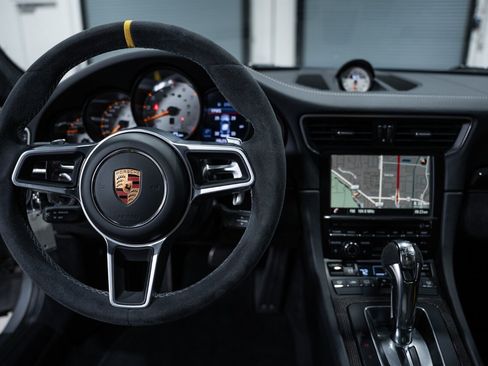 Used 2016 Porsche 911 GT3 RS RWD image 45