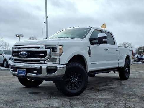 Certified 2021 Ford F250 Lariat w/ Tremor Off-Road Package image 3