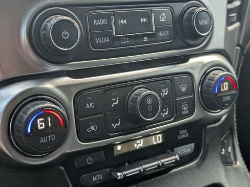 Used 2015 Chevrolet Tahoe LT image 20