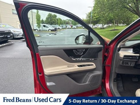 Used 2020 Lincoln Corsair AWD w/ Equipment Group 101A image 9