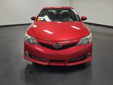Used 2012 Toyota Camry SE image 2
