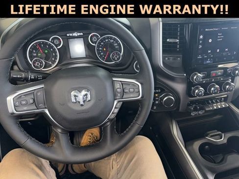 New 2026 RAM 1500 Big Horn AWD/4WD image 4