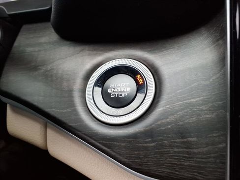 New 2025 Jeep Grand Cherokee Limited image 14