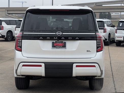 New 2026 Nissan Armada SL image 5