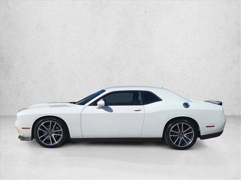 Used 2023 Dodge Challenger GT w/ Plus Package image 9