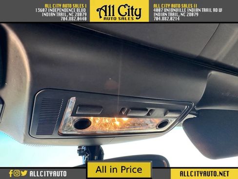 Used 2005 BMW Z4 2.5i image 19