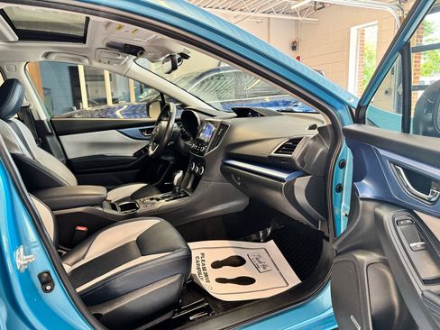Used 2022 Subaru Crosstrek Hybrid w/ Moonroof Package w/Navigation AWD/4WD image 32