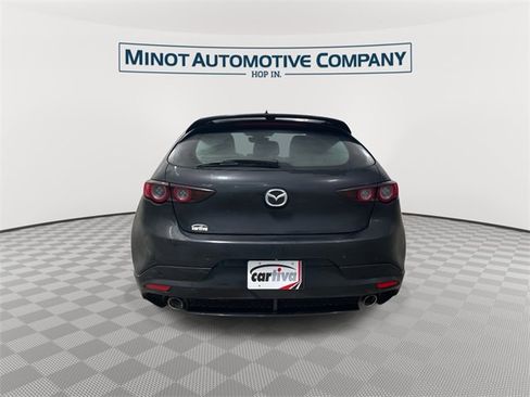 Used 2021 MAZDA MAZDA3 Hatchback w/Premium Plus Pkg image 7