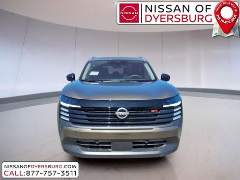 New 2026 Nissan Kicks SR w/ SR Premium Package FWD image 8