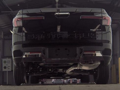 Used 2026 Hyundai Santa Cruz Limited image 5