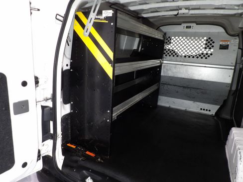 Used 2020 Nissan NV200 S FWD image 9