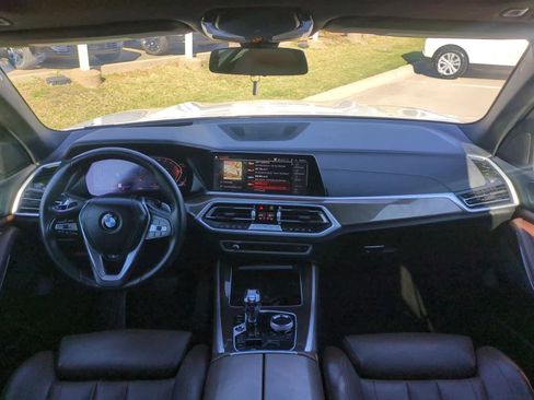 Used 2022 BMW X5 xDrive40i w/ Premium Package image 14
