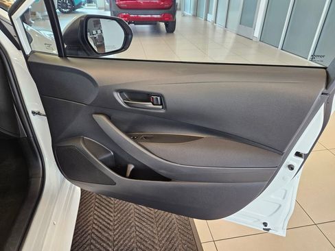 Used 2024 Toyota Corolla LE FWD image 22