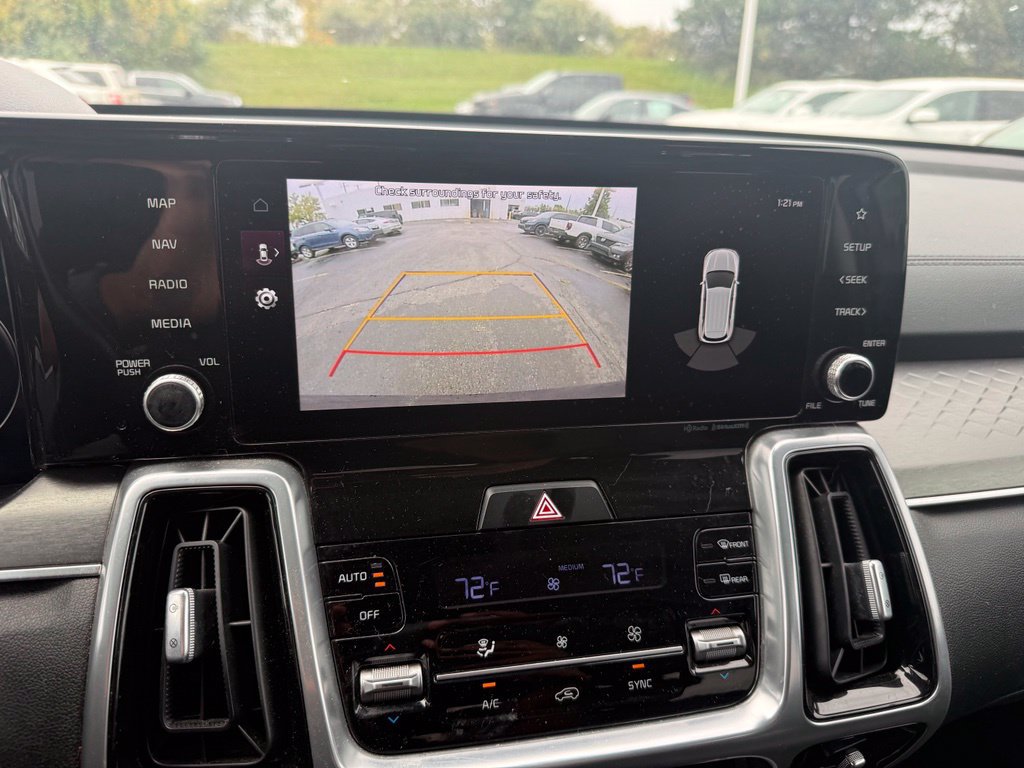 Used 2023 Kia Sorento SX AWD/4WD image 12