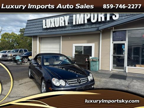 Used 2009 Mercedes-Benz CLK 550 Cabriolet w/ Premium I Pkg image 1