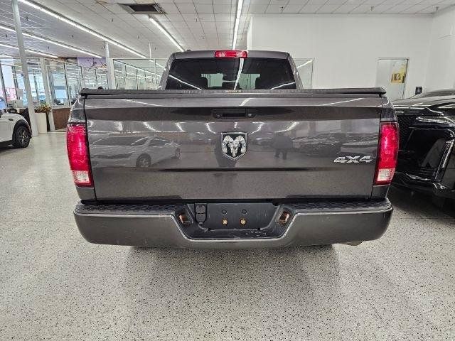 Used 2018 RAM 1500 Express AWD/4WD image 5