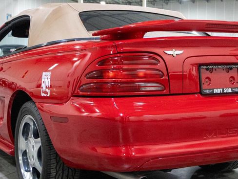 Used 1994 Ford Mustang GT image 40